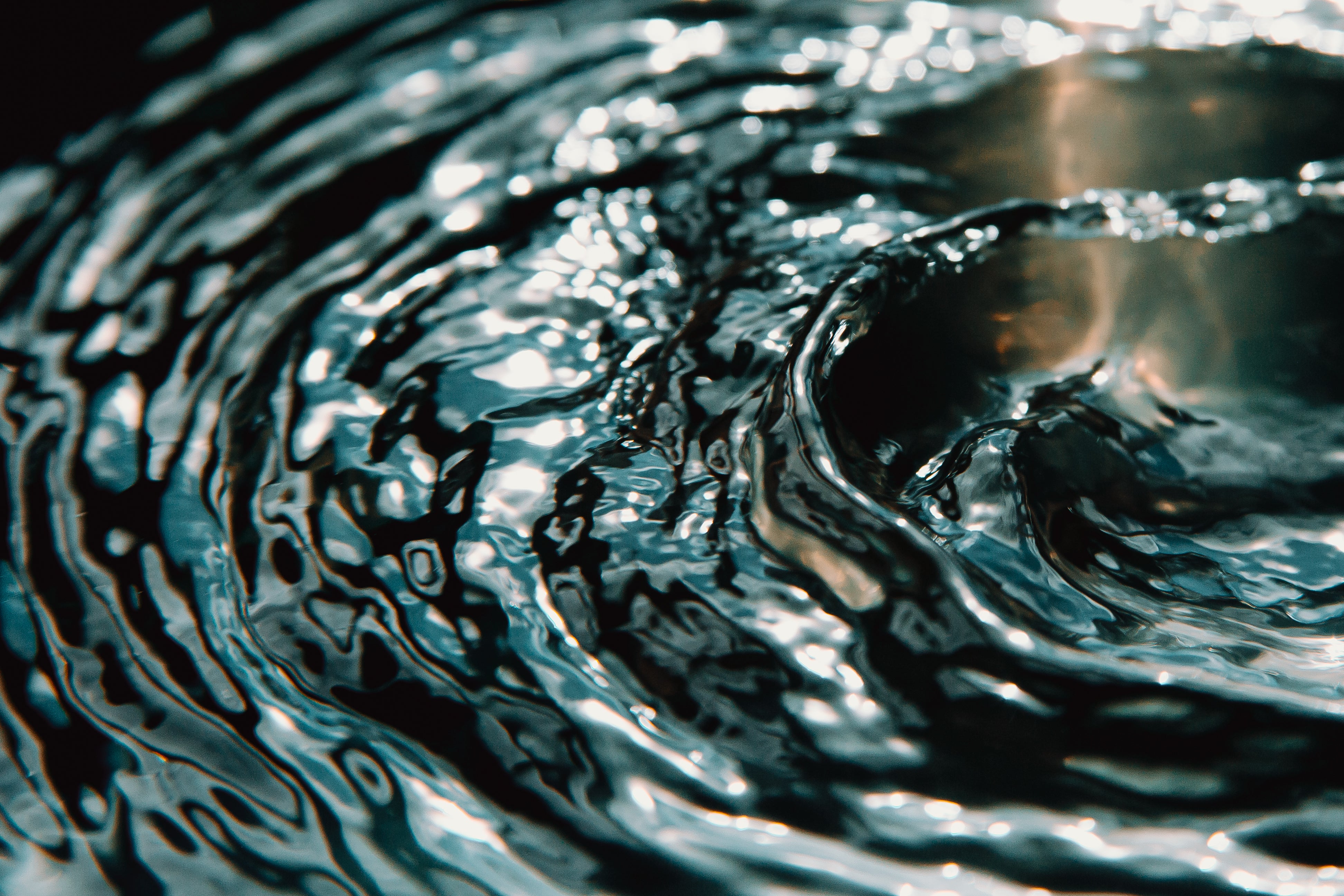 cascading-ripples-in-the-water.jpg